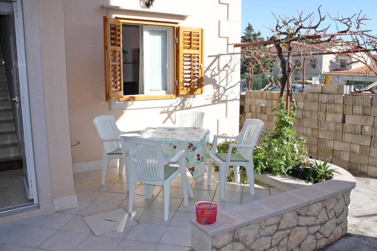 Apartments With A Parking Space Supetar, Brac - 6037 Exterior foto